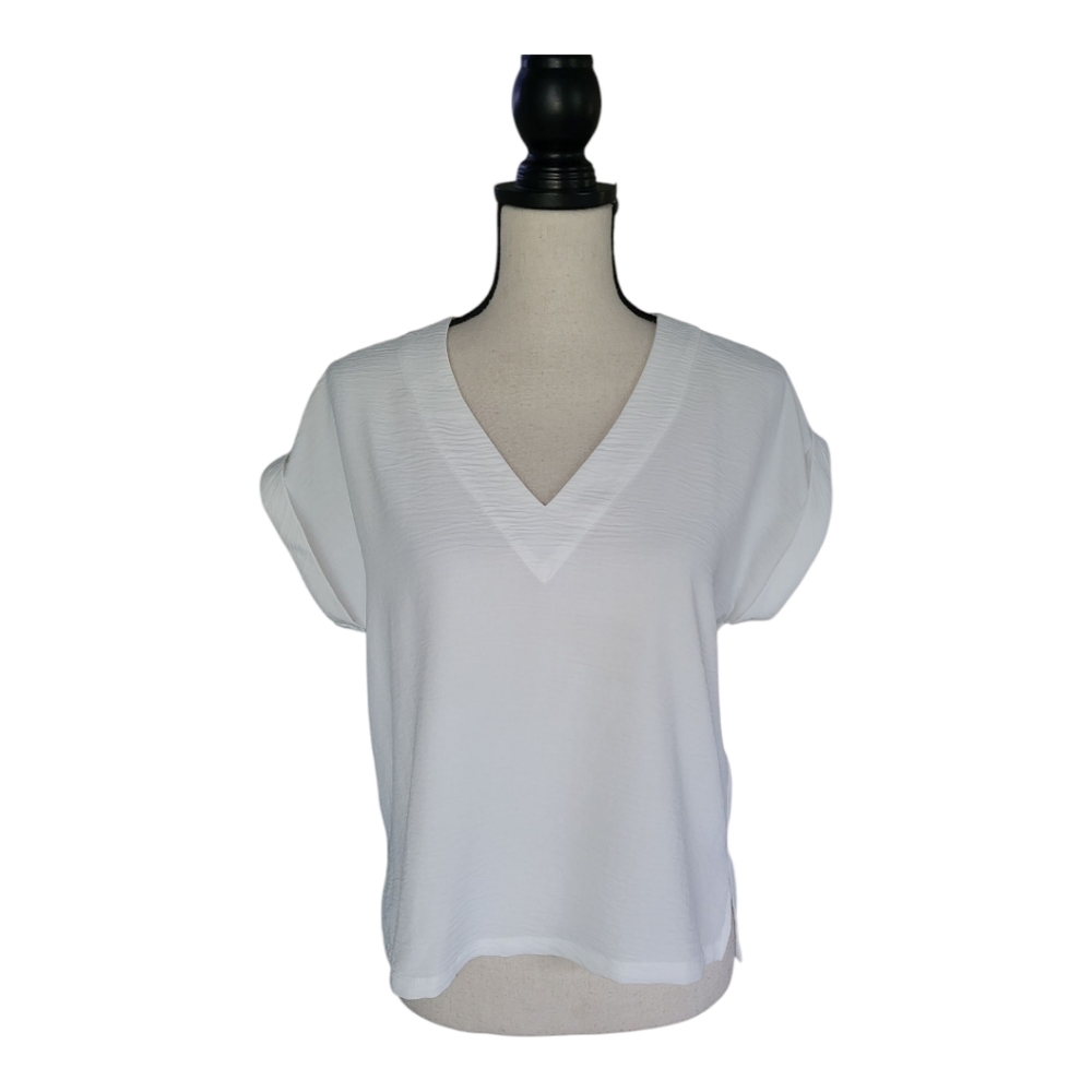 💕Bobeau Airflow V-Neck Top Womens Size XS New